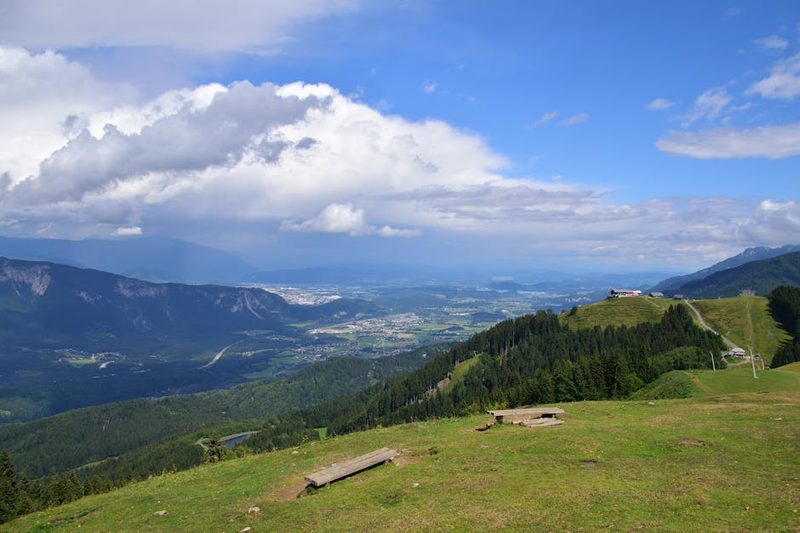 Panoramic mountain viewpoint at Tokachidake