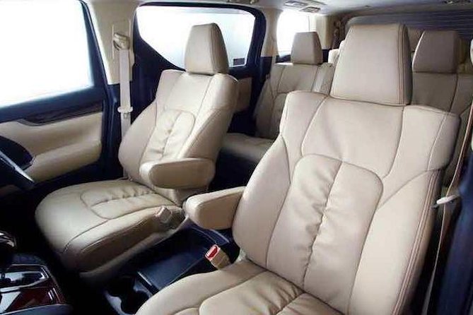 Hokkaido Private Car Service – Toyota Alphard with Driver - Furano and Biei: the prettiest suggested route