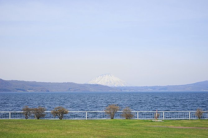 Private Hiace & Simple English Driver in Hokkaido(Sapporo Otaru Toya Furano) - Furano and Biei: flowers, rolling fields, and local produce